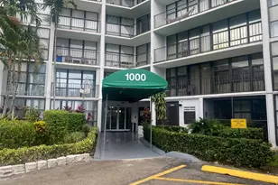 1000 Parkview Dr, Hallandale Beach, FL 33009 - Photo 2