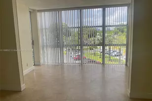 1000 Parkview Dr, Hallandale Beach, FL 33009 - Photo 12