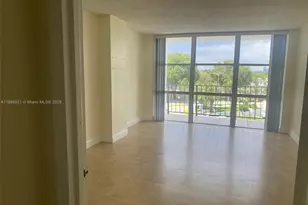 1000 Parkview Dr, Hallandale Beach, FL 33009 - Photo 8