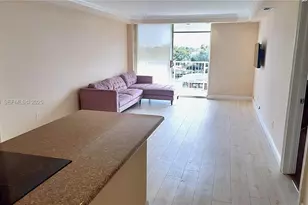 2020 NE 135th St, North Miami, FL 33181 - Photo 4