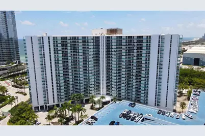100 Bayview Dr #308, Sunny Isles Beach, FL 33160 - Photo 24