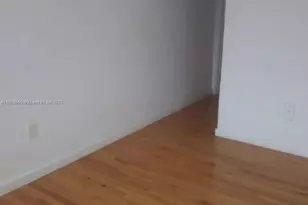 7420 Carlyle Ave, Miami Beach, FL 33141 - Photo 4