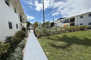 3600 Harrison St, Hollywood, FL 33021 - Photo 32