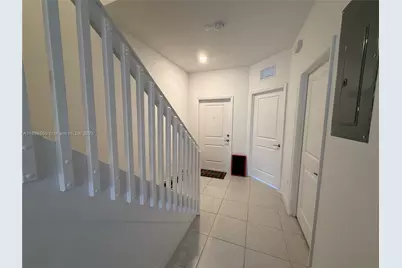 12957 SW 233rd Ter, Homestead, FL 33032 - Photo 2