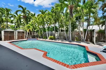 255 Ridgewood Rd #., Key Biscayne, FL 33149 - Photo 2