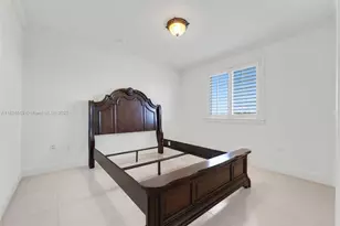 8357 NW South River Dr, Medley, FL 33166 - Photo 26