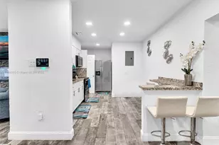 100 NW 8th Ave, Hallandale Beach, FL 33009 - Photo 22