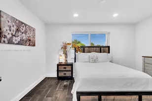 100 NW 8th Ave, Hallandale Beach, FL 33009 - Photo 56