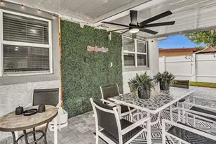 100 NW 8th Ave, Hallandale Beach, FL 33009 - Photo 48