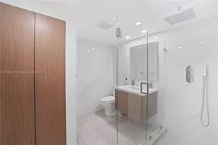 2301 Collins Ave, Miami Beach, FL 33139 - Photo 18