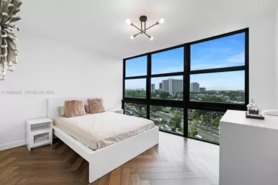 1000 Parkview Dr #809, Hallandale Beach, FL 33009 - Photo 18