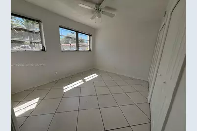 215 SE 3rd Ave #107A, Hallandale Beach, FL 33009 - Photo 20