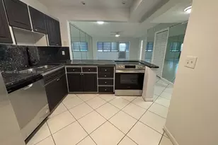 215 SE 3rd Ave, Hallandale Beach, FL 33009 - Photo 8