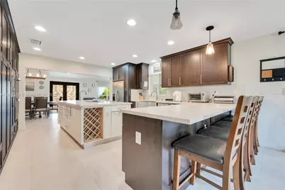 15300 SW 164th St, Miami, FL 33187 - Photo 10