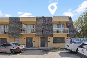 941 SW 20th Ct, Delray Beach, FL 33445 - Photo 1