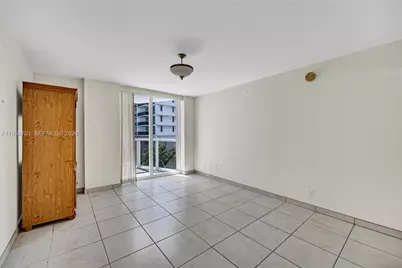 2401 Collins Ave #507, Miami Beach, FL 33140 - Photo 14