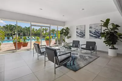 401 Golden Isles Dr #1012, Hallandale Beach, FL 33009 - Photo 4