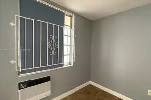 441 Collins Ave, Miami Beach, FL 33139 - Photo 20