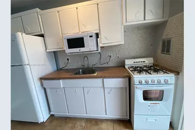 441 Collins Ave #27, Miami Beach, FL 33139 - Photo 24