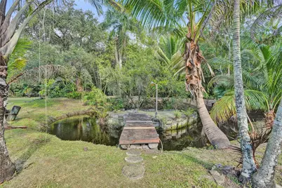 14270 SW 20th Street, Davie, FL 33325 - Photo 12