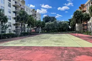 9350 Fontainebleau Blvd, Miami, FL 33172 - Photo 20