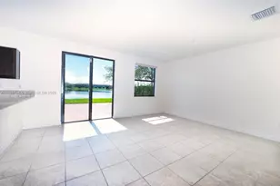 3412 W 103rd Terrace, Hialeah, FL 33018 - Photo 8