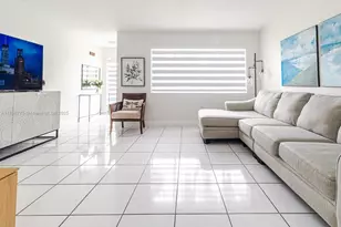 6926 NW 166th Terrace, Miami Lakes, FL 33014 - Photo 8