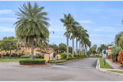 1395 NE 33rd Ave #206-26, Homestead, FL 33033 - Photo 24