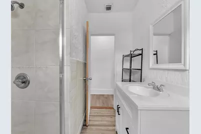 1932 Dewey St, Hollywood, FL 33020 - Photo 14