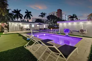 1124 NE 6th St, Hallandale Beach, FL 33009 - Photo 4