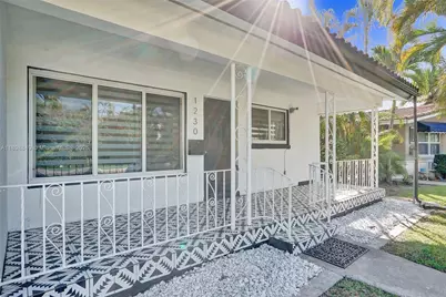 1230 Johnson St, Hollywood, FL 33019 - Photo 36