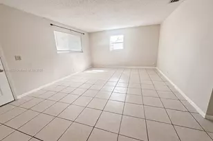 3962 Park Ln, Palm Springs, FL 33406 - Photo 2