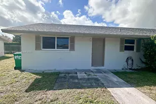 3962 Park Ln, Palm Springs, FL 33406 - Photo 10