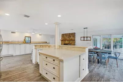 2120 SW 28th Way, Fort Lauderdale, FL 33312 - Photo 12