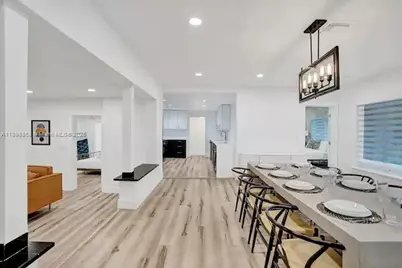 2100 SW 28th Way, Fort Lauderdale, FL 33312 - Photo 10