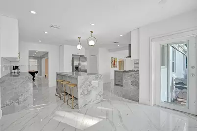 725 Harrison St, Hollywood, FL 33019 - Photo 12