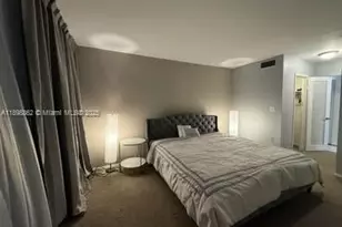 1301 NE Miami Gardens Dr, Miami, FL 33179 - Photo 4
