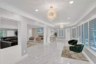 725 Harrison St, Hollywood, FL 33019 - Photo 4