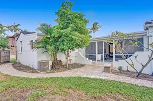 725 Harrison St, Hollywood, FL 33019 - Photo 82