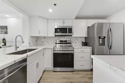 1717 N Bayshore Dr #A-2655, Miami, FL 33132 - Photo 4