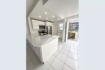 20111 NE 27th Ct #K107, Aventura, FL 33180 - Photo 1