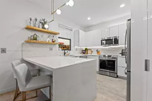 11255 NW 88th St, Doral, FL 33178 - Photo 16