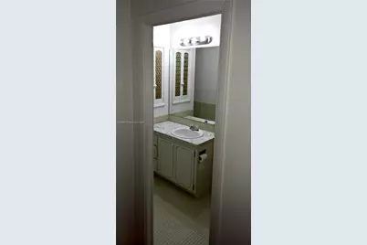 1701 Buchanan St #402, Hollywood, FL 33020 - Photo 14