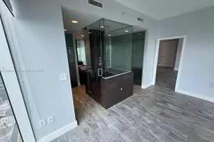 1040 Biscayne Blvd, Miami, FL 33132 - Photo 14