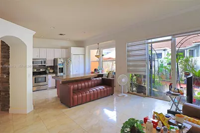 13463 SW 27th St, Miramar, FL 33027 - Photo 16