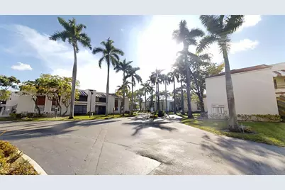 20230 NE 3rd Ct #6, Miami, FL 33179 - Photo 44