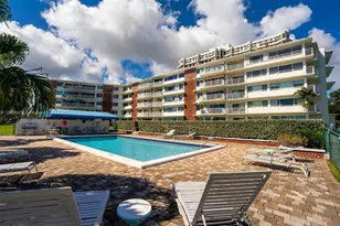 1700 NE 105th St, Miami Shores, FL 33138 - Photo 36