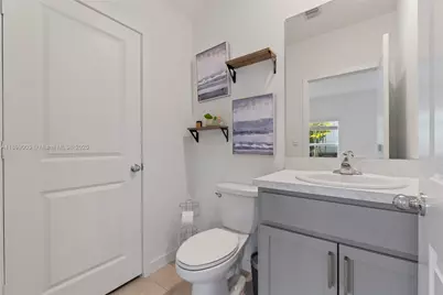 377 NE 1st Dr, Florida City, FL 33034 - Photo 14