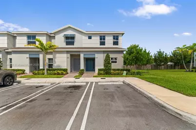 377 NE 1st Dr, Florida City, FL 33034 - Photo 1