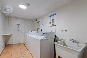 17620 Atlantic Blvd, Sunny Isles Beach, FL 33160 - Photo 18